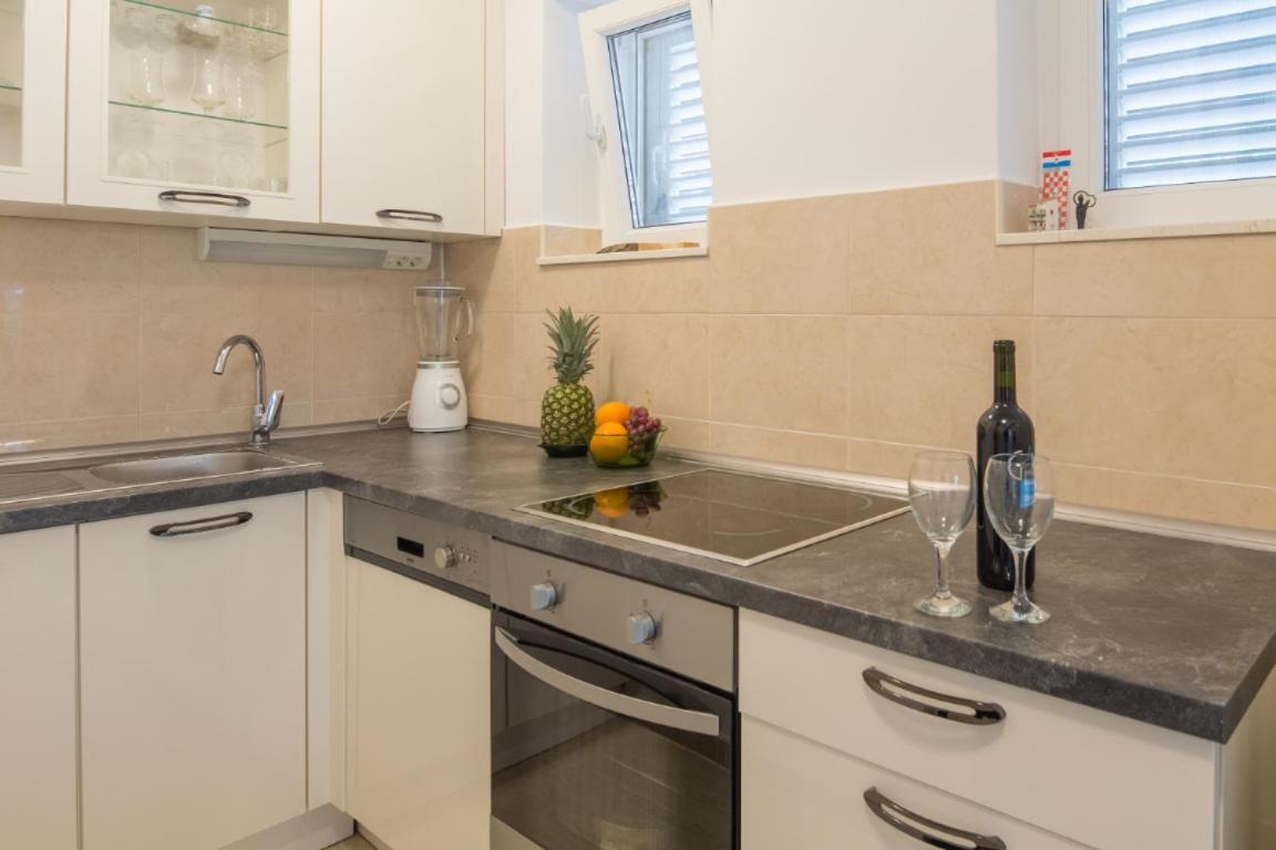Apartment Pepica Trogir Exterior photo