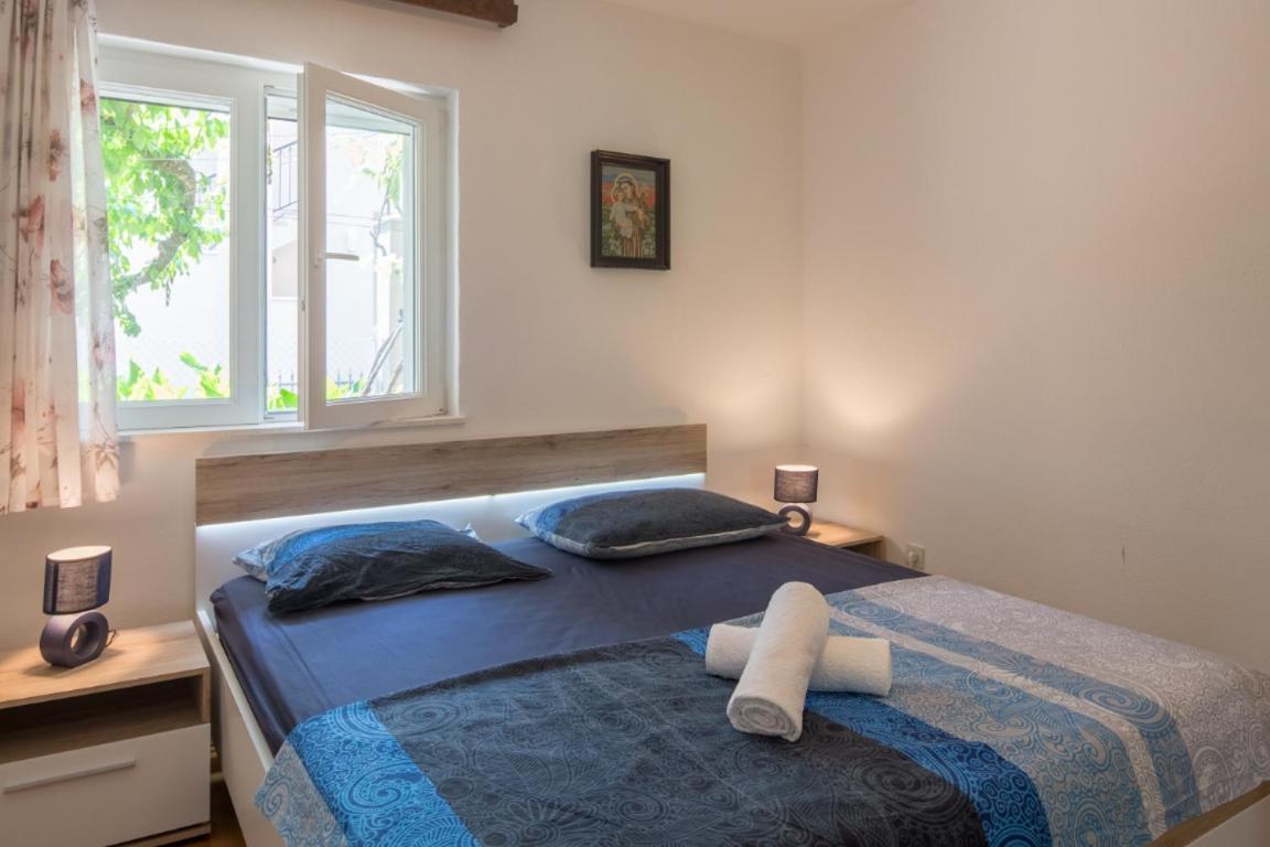 Apartment Pepica Trogir Exterior photo